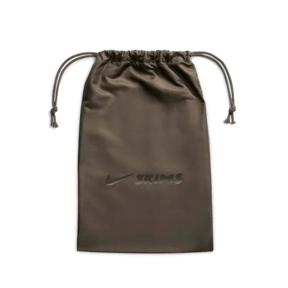 NikeSKIMS Footwear Rift Mesh Sneaker NWT - Picture 7 of 10